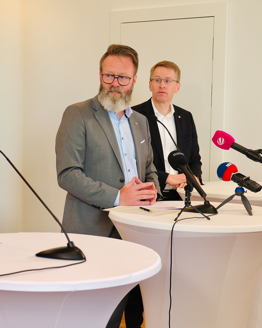 Minister mit Ministerpräsident